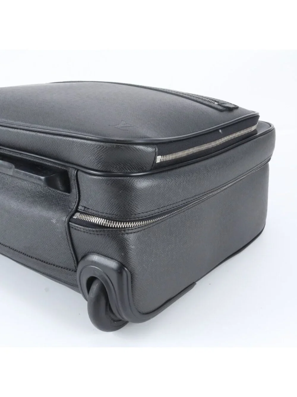 Louis Vuitton Taiga Pilot Case Leather Suitcase Carry Bag